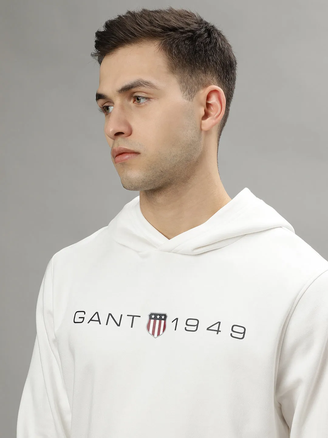 Gant Men Off White Solid Hooded Long Sleeves Sweatshirts