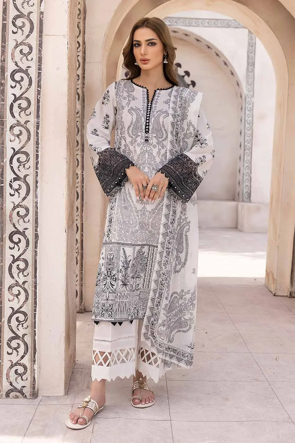 Gul Ahmed Monochrome Black & White – 3PC Unstitched Embroidered Lawn Suit with Organza Neckline B-32034