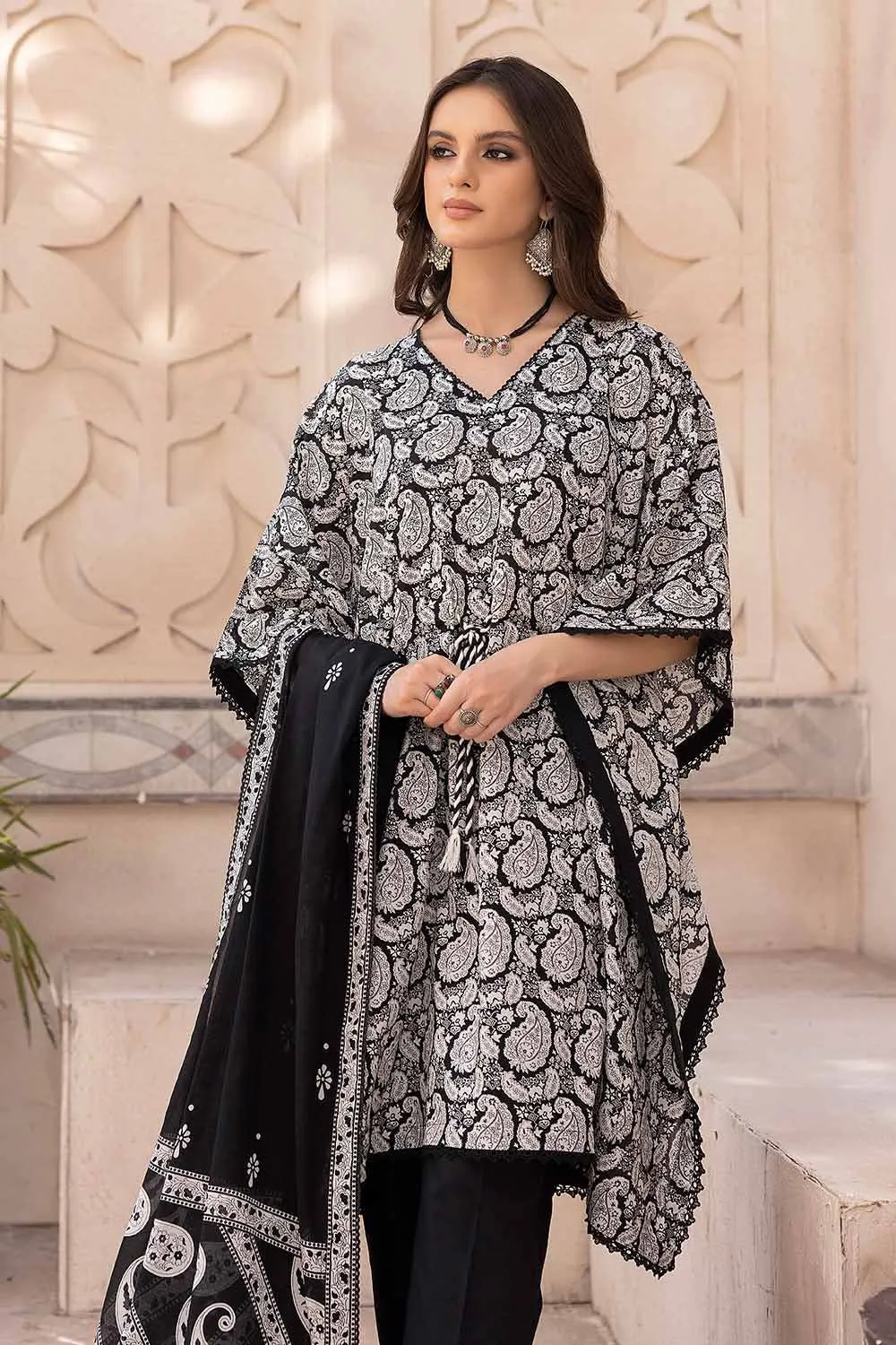 Gul Ahmed Monochrome Black & White – 3PC Unstitched Printed Lawn Suit B-32027