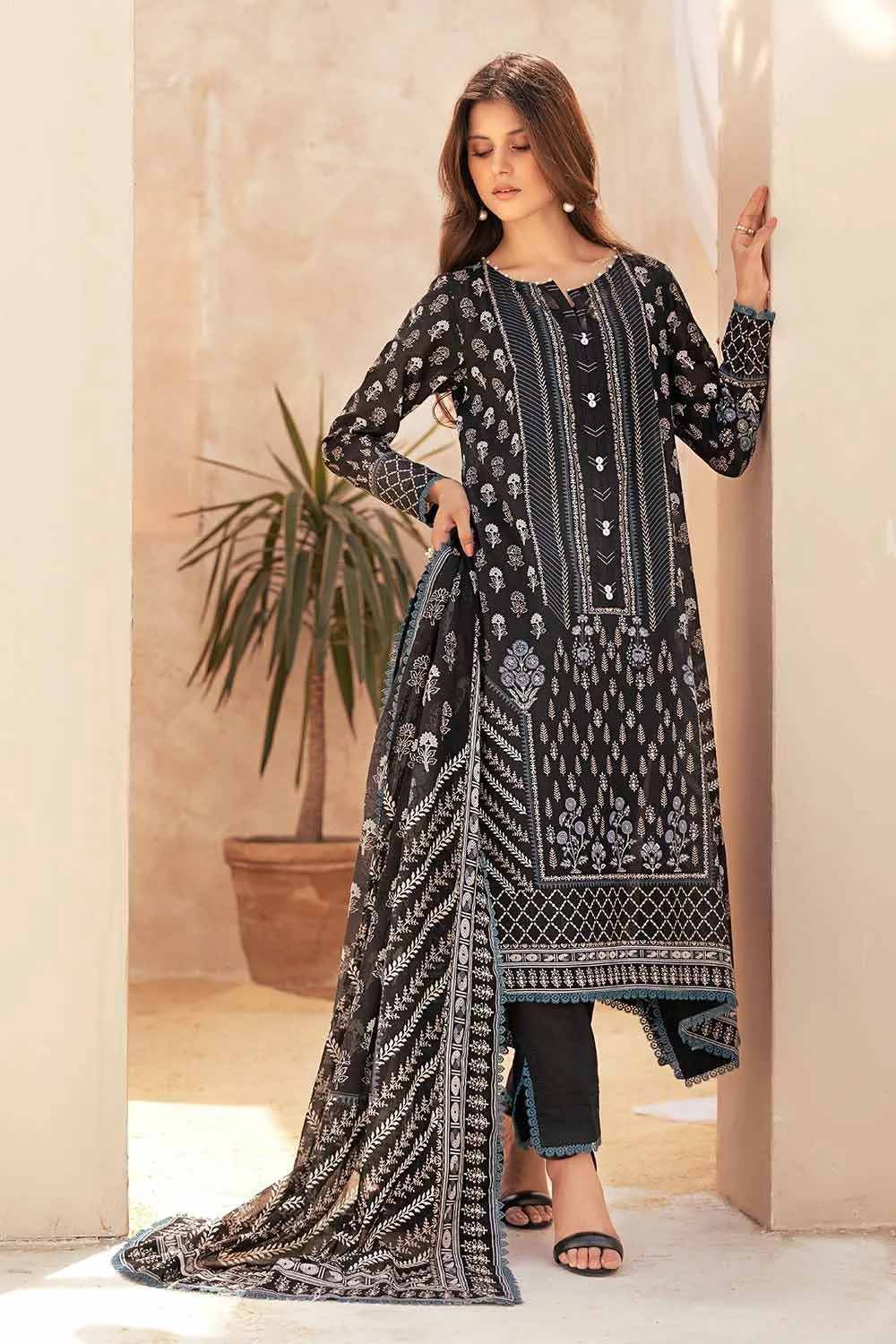 Gul Ahmed Monochrome Black & White – 3PC Unstitched Printed Lawn Suit B-32040