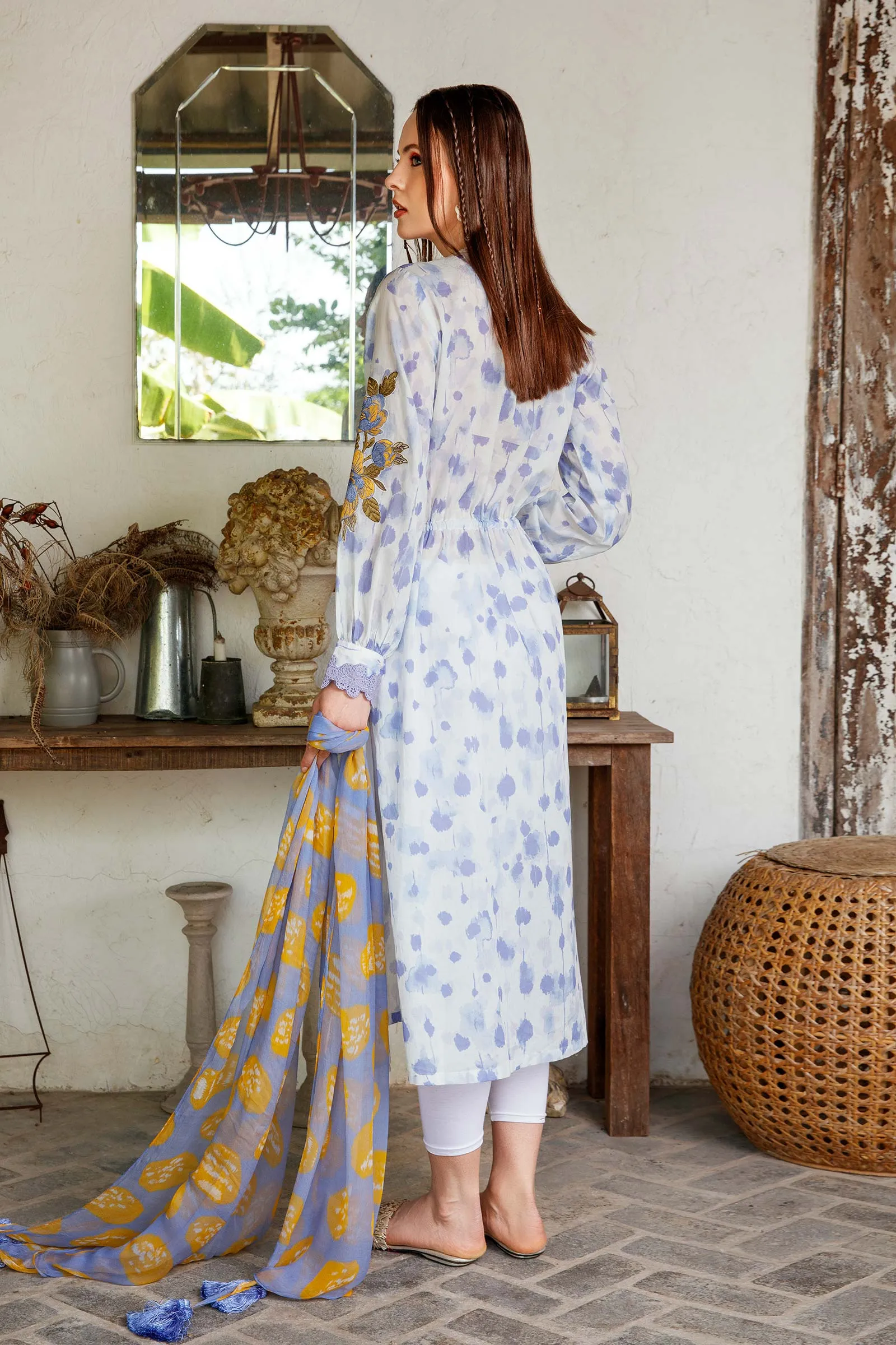 MARIA.B MBasics Lawn Collection – Blue & White MB-US23-106-B