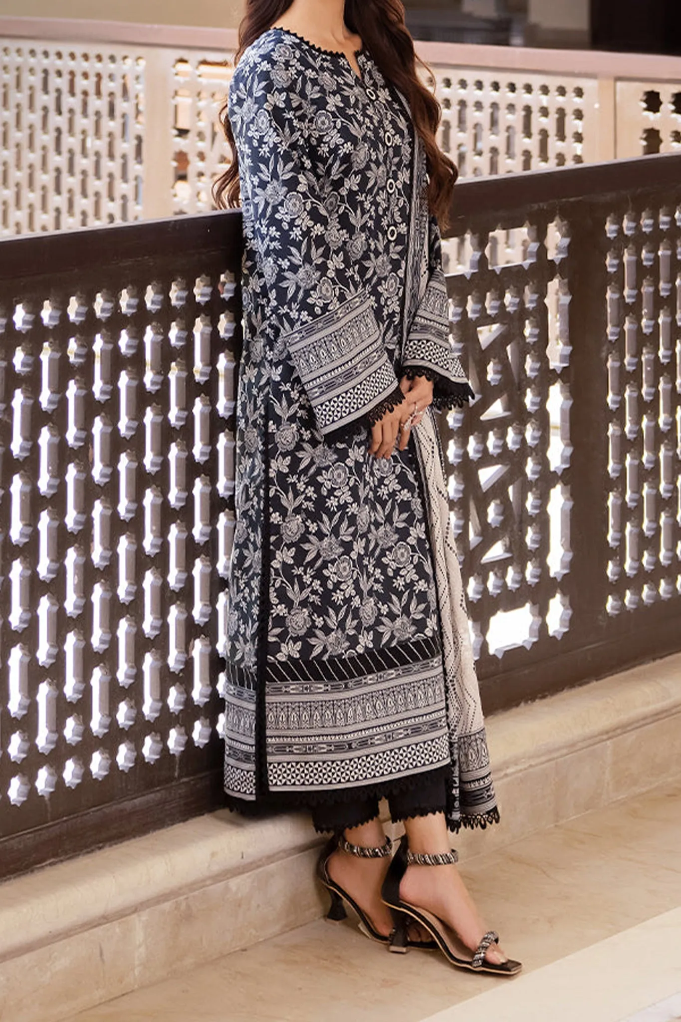 Monochrome By Asim Jofa Unstitched 3 Piece Digital Lawn Collection'2024-AJCM-07