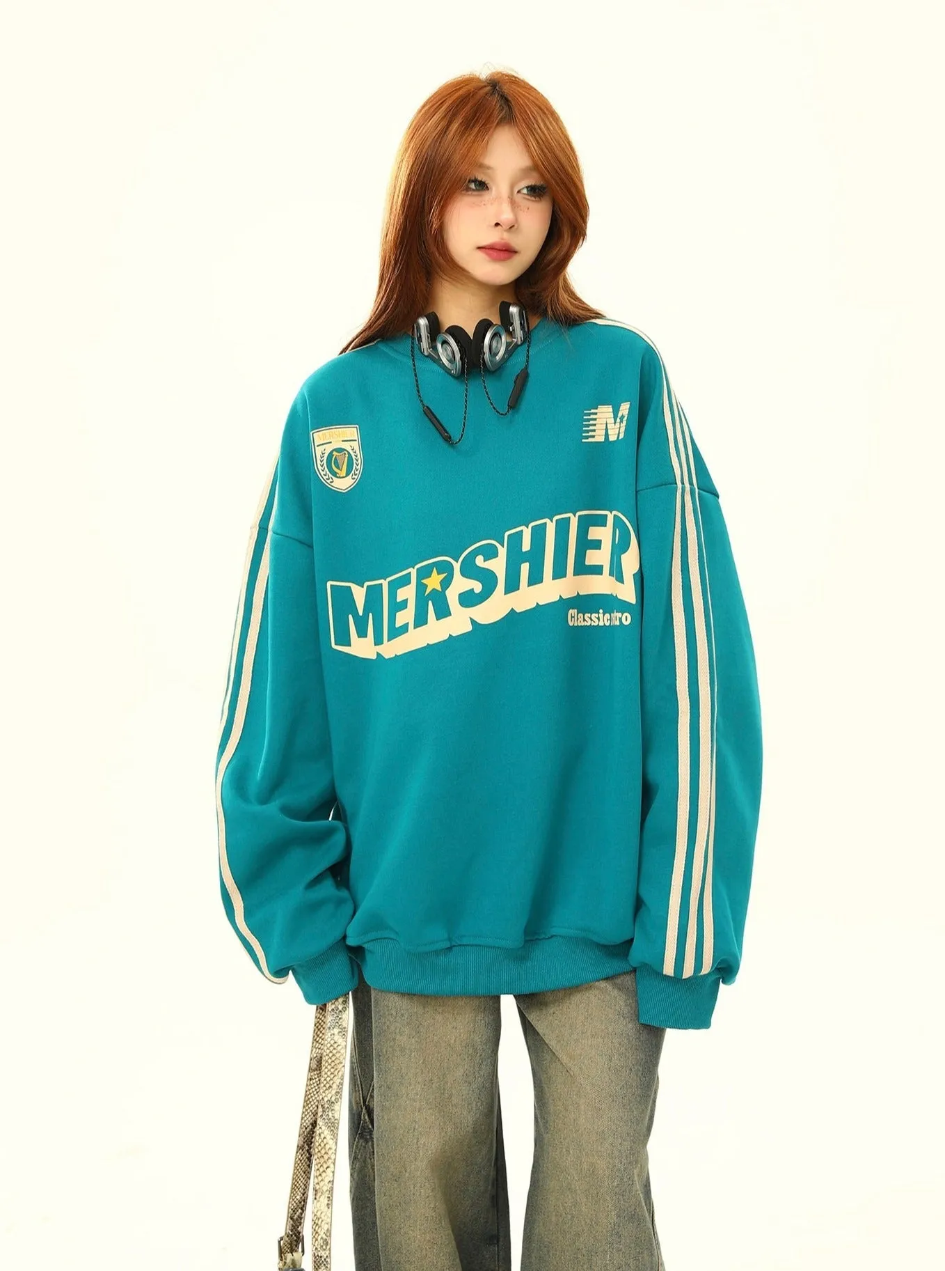 Retro-Style Oversized Sweatshirt