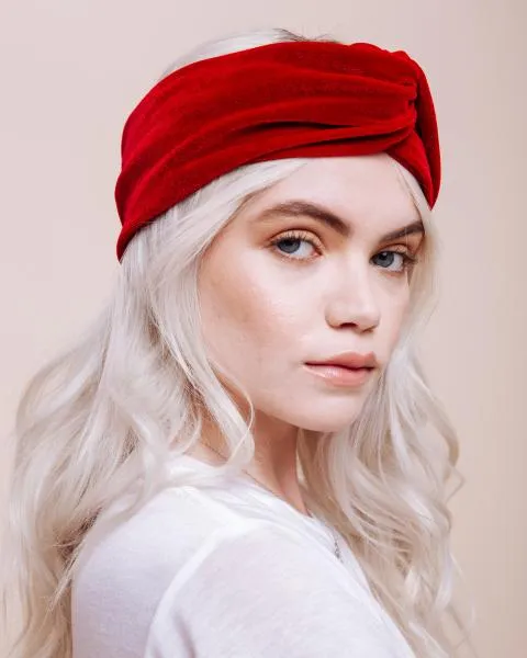 Scarlet Siren Velvet Turban