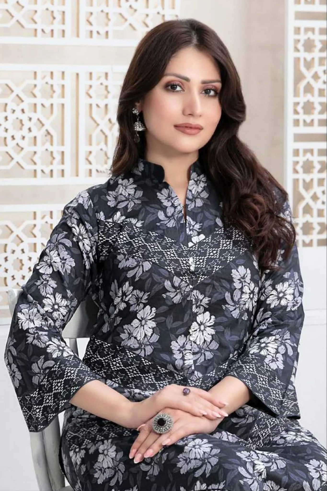 Sombre by Tawakkal Unstitched 2 Piece Digital Printed Lawn Collection'2023-S-9384